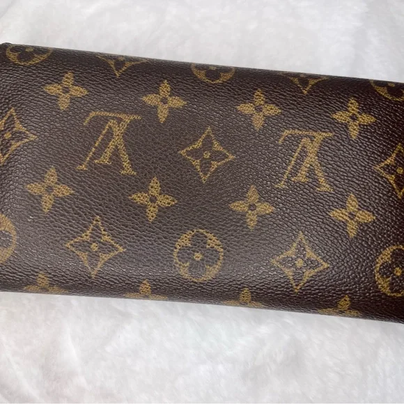 Louis Vuitton Classic Monogram Canvas Continental Wallet